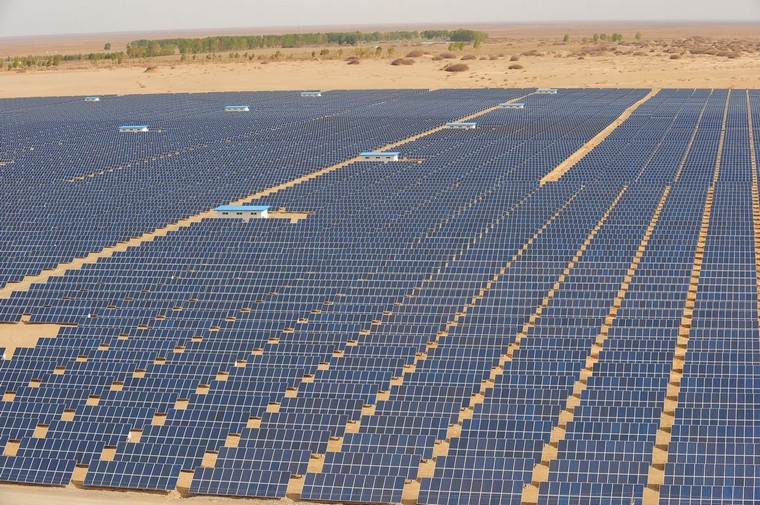 1mw光伏電站一年能發(fā)多少度電，1mw光伏一年發(fā)電量實測